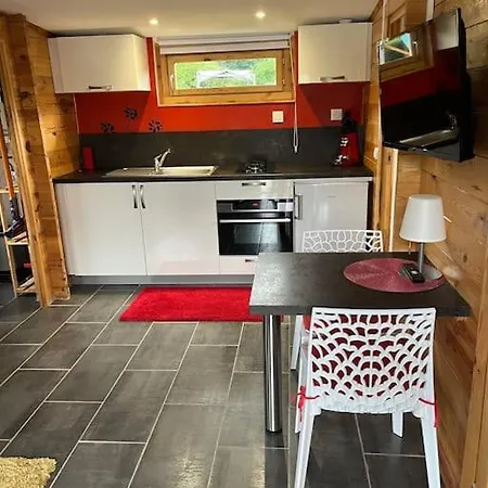 Chalet Chalet 2 Personnes Avec Jacuzzi Et Piscine Saisonniere Partagee Corcieux