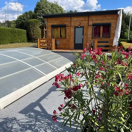 Chalet Chalet 2 Personnes Avec Jacuzzi Et Piscine Saisonniere Partagee