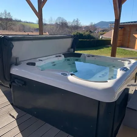 Chalet 2 Personnes Avec Jacuzzi Et Piscine Saisonniere Partagee Corcieux