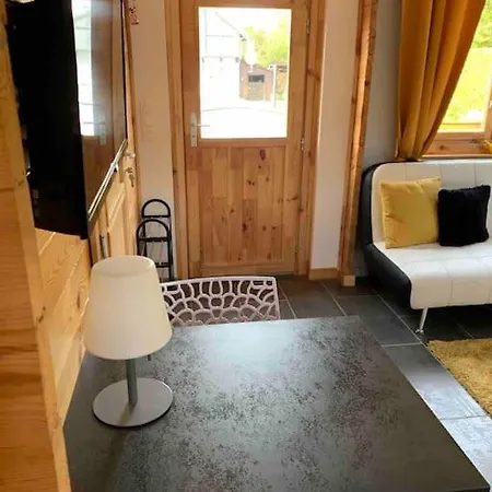 2 Personnes Avec Jacuzzi Privatif Et Piscine Saisonniere Partagee *