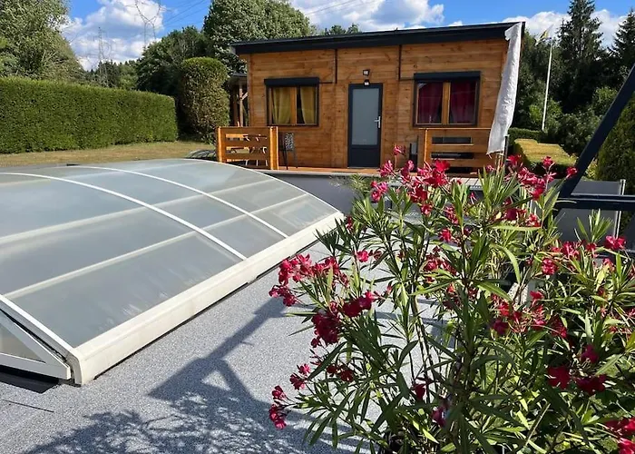 Horská chata 2 Personnes Avec Jacuzzi Privatif Et Piscine Saisonniere Partagee