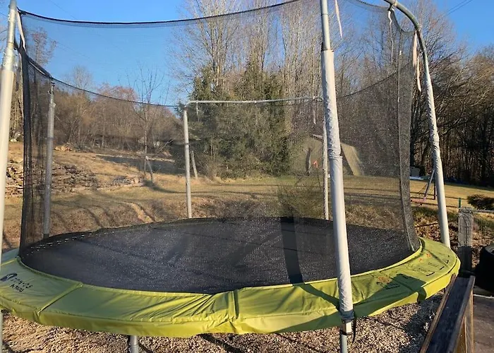 2 Personnes Avec Jacuzzi Privatif Et Piscine Saisonniere Partagee Horská chata *