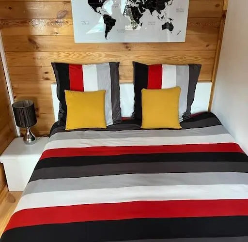 Domek alpejski 2 Personnes Avec Jacuzzi Privatif Et Piscine Saisonniere Partagee Corcieux