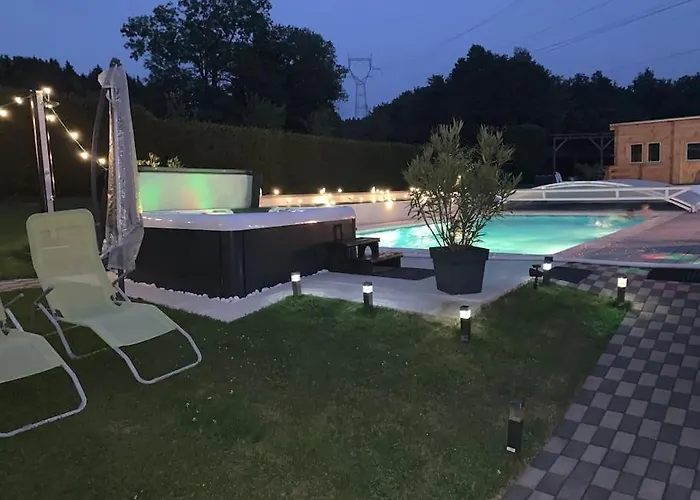 2 Personnes Avec Jacuzzi Privatif Et Piscine Saisonniere Partagee Corcieux